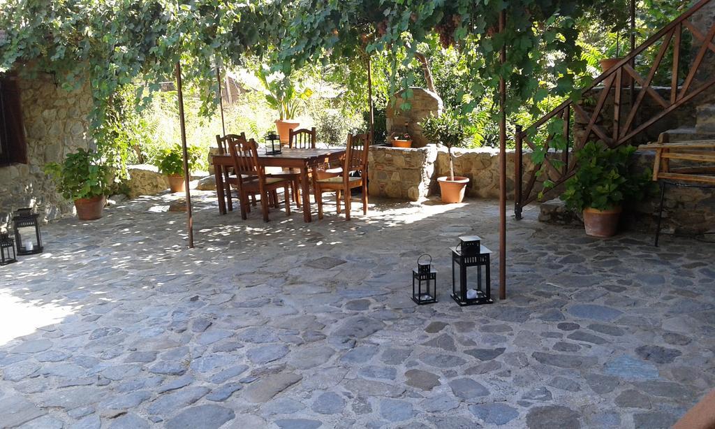 Xenis House Guest House Galata Exterior photo